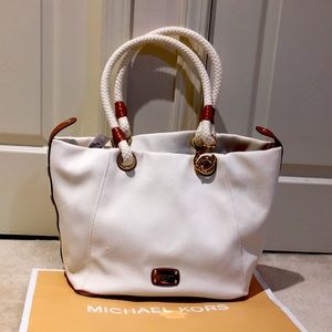NWT!! MICHAEL KORS, white!